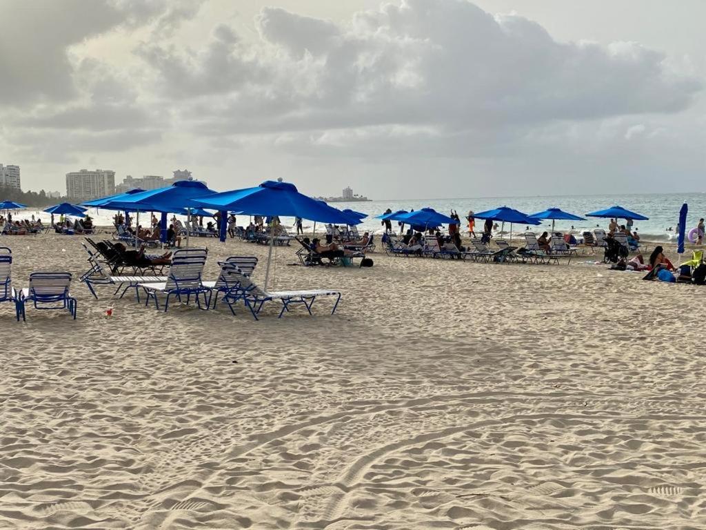 Hobie Oceanfront Apartment At Isla Verde San Juan Ngoại thất bức ảnh